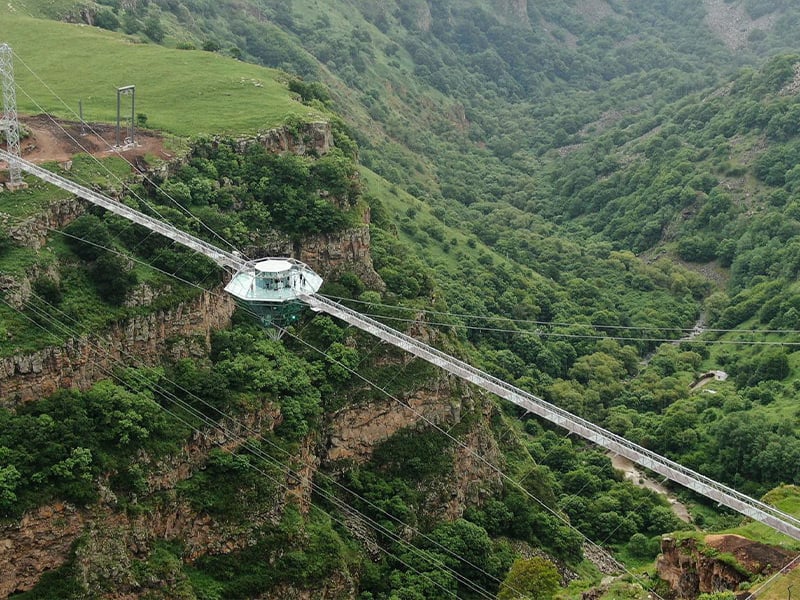 پل شیشیه ای گرجستان